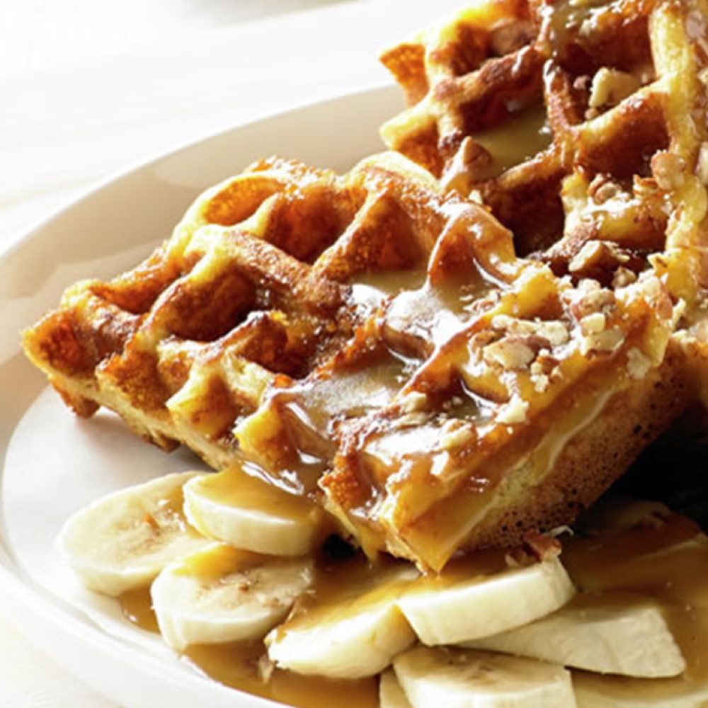 Belgian Waffles with Banana and Caramel Sauce-01